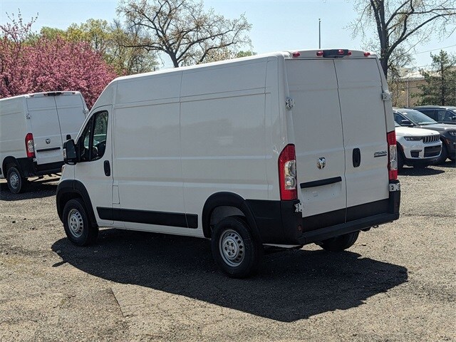 2025 Ram ProMaster 2500 photo 4