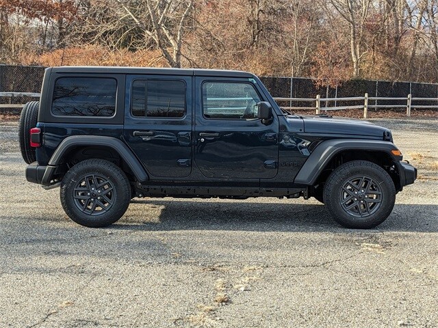 2025 Jeep Wrangler Sport S photo 2