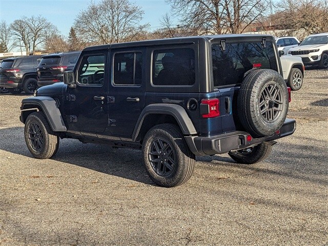 2025 Jeep Wrangler Sport S photo 4