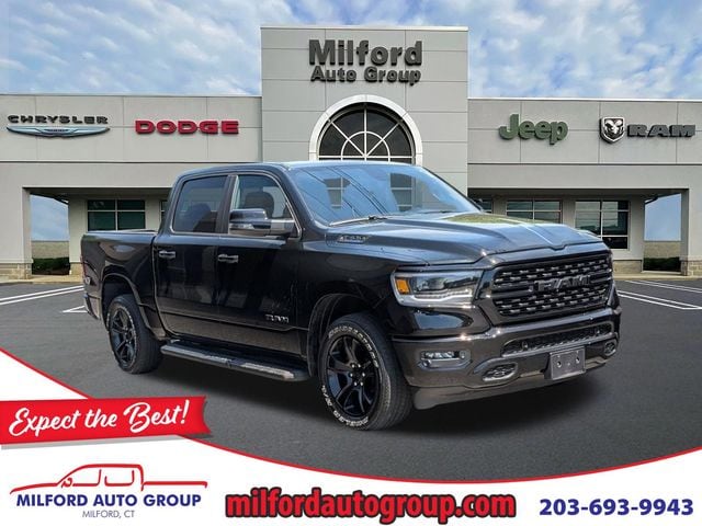 2023 RAM 1500 Big Horn/Lone Star 4x4 Crew Cab 5'7's photo