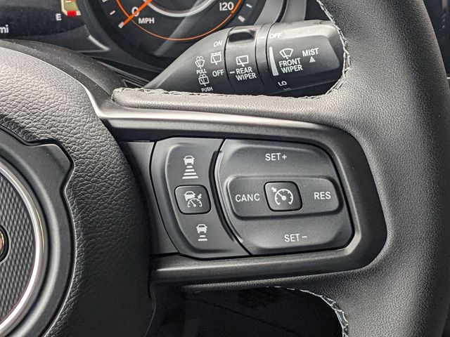 2025 Jeep Wrangler 4-Door Willys - Photo 16
