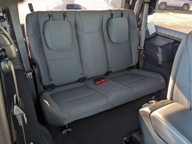2026 Jeep Wrangler 2-Door Willys - Photo 9