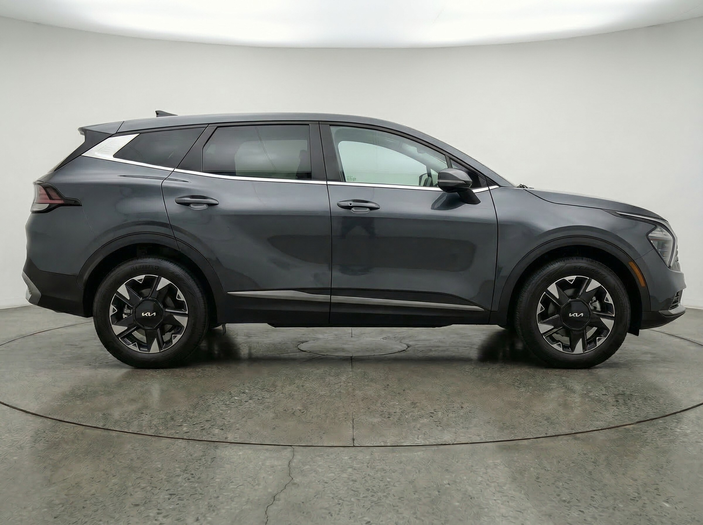 Thumbnail: 2026 Kia Sportage - 8