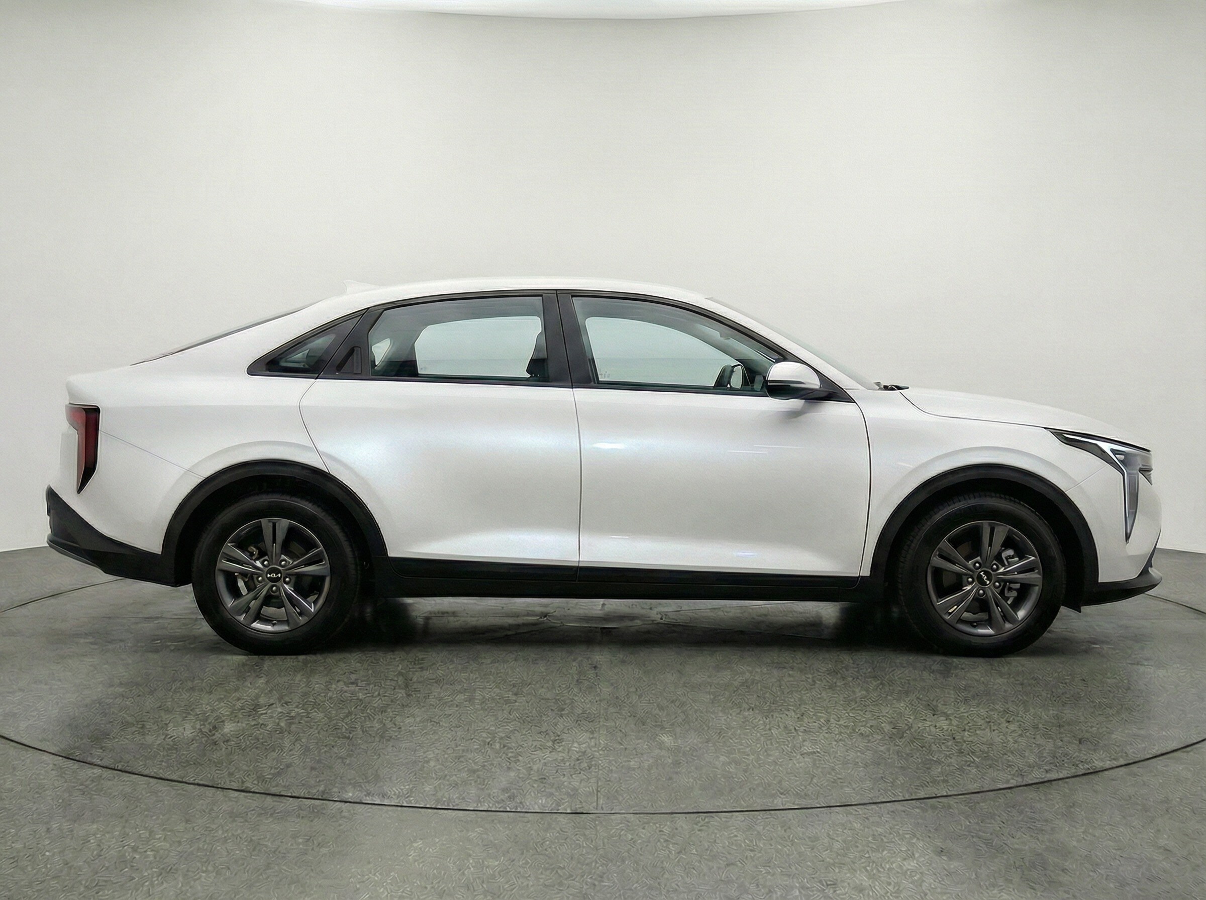 Thumbnail: 2025 Kia K4 - 8