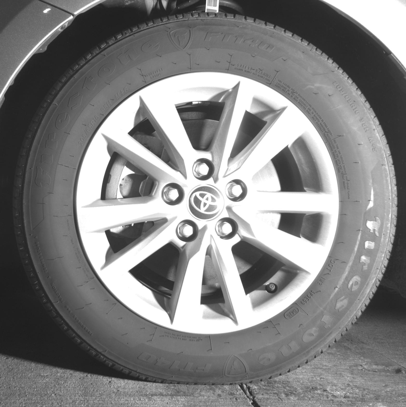 Thumbnail: 2025 Toyota Camry - 9