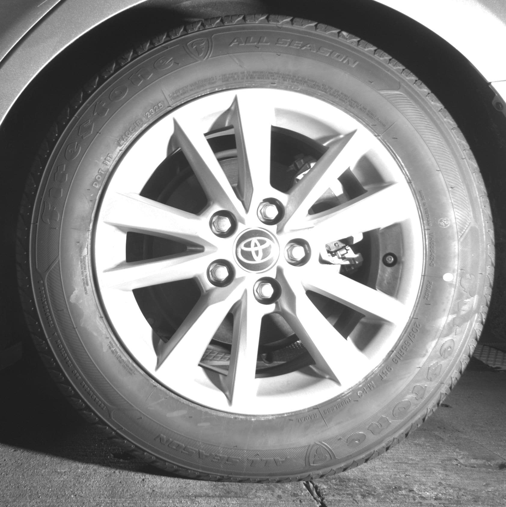 Thumbnail: 2025 Toyota Camry - 11