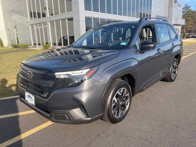 2025 Subaru Forester Base's photo