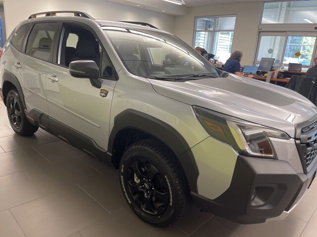 2025 Subaru Forester Wilderness photo 2