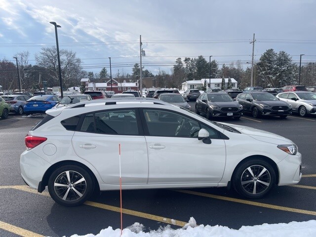 2019 Subaru Impreza 2.0i Premium photo 4