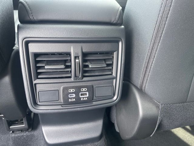 2026 Subaru Outback Premium - Photo 12