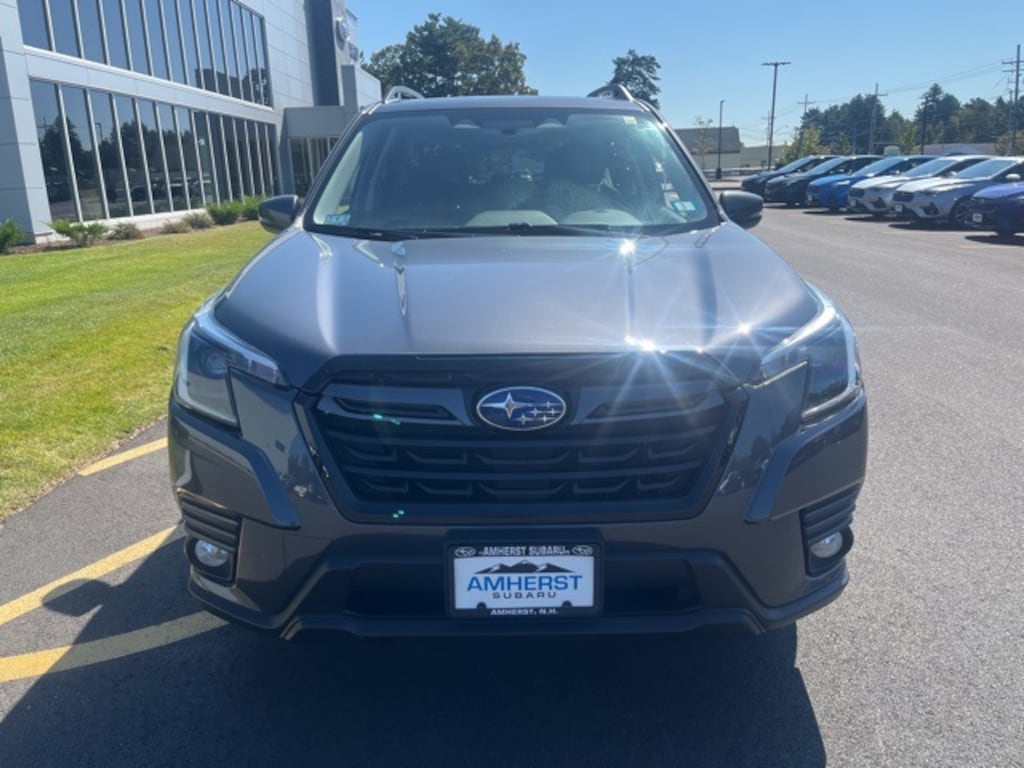 Used 2023 Subaru Forester Limited SUV