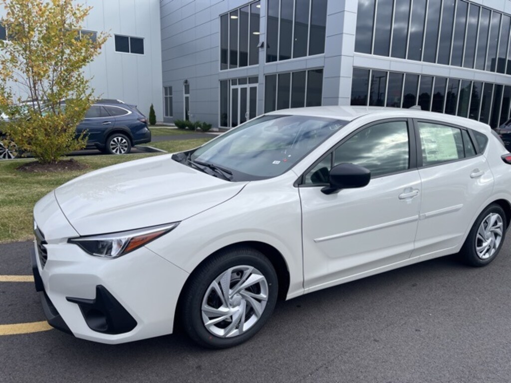 New 2025 Subaru Impreza Base 5-Door