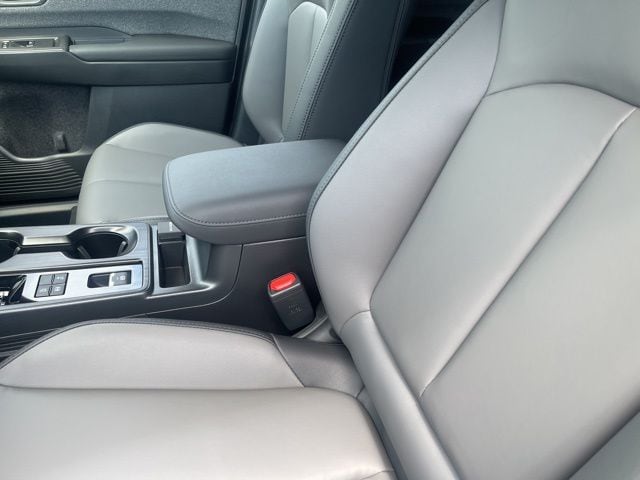 2026 Subaru Outback Premium - Photo 16