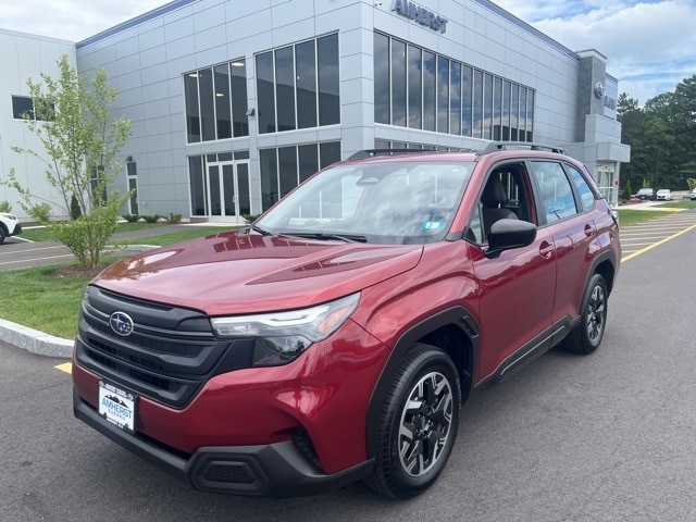 2025 Subaru Forester Base