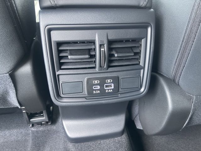 2026 Subaru Outback Premium - Photo 12
