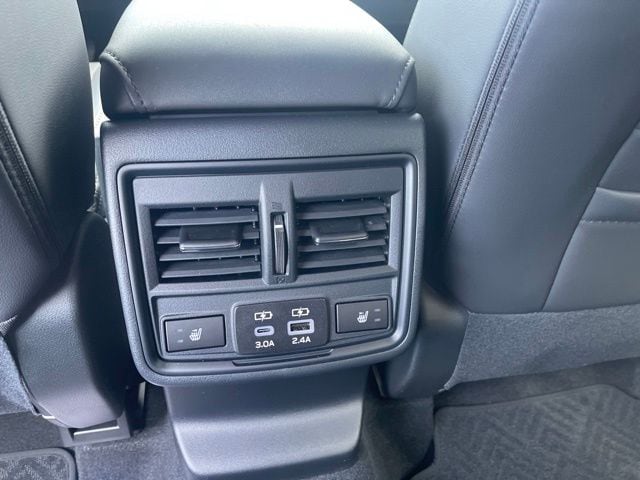 2026 Subaru Outback Limited - Photo 12