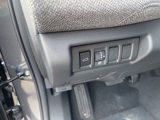 2026 Subaru Outback Premium - Photo 17