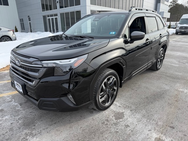 2025 Subaru Forester Premium