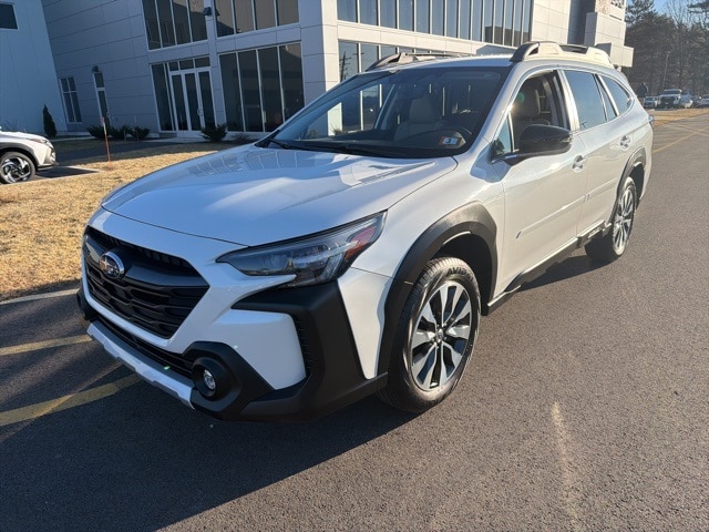 2024 Subaru Outback Limited's photo