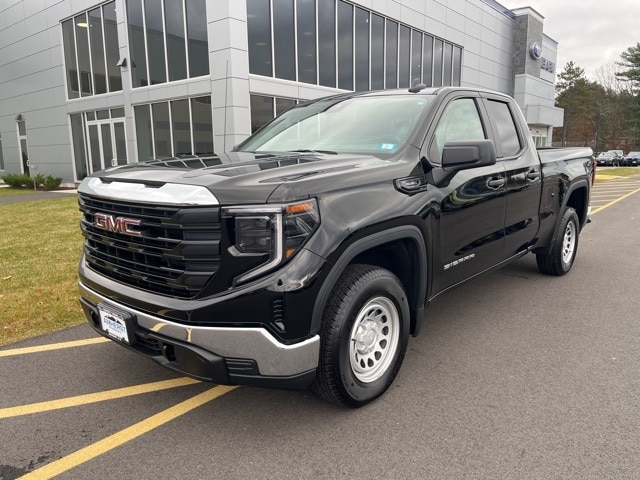 2024 GMC Sierra 1500 Pro's photo