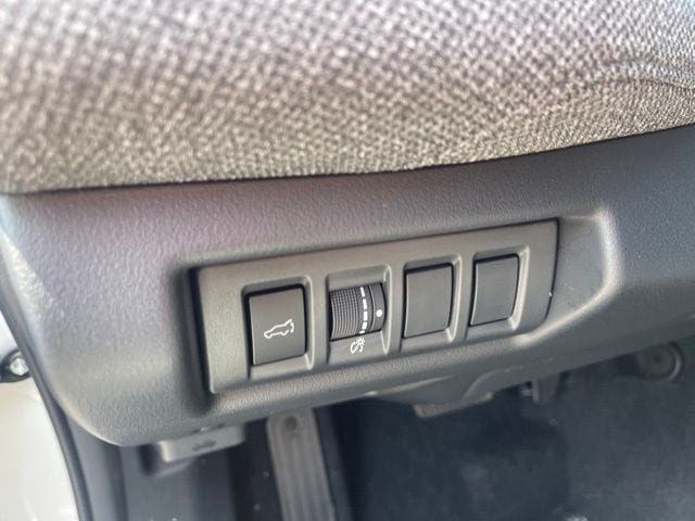 2026 Subaru Outback Premium - Photo 16