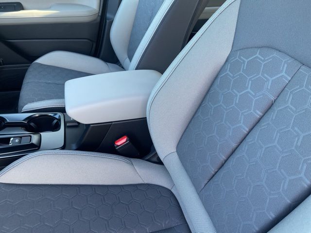 2026 Subaru Forester Base - Photo 18