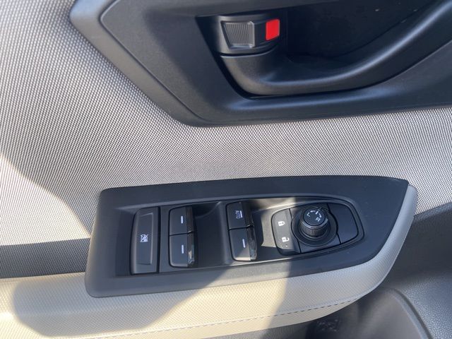 2026 Subaru Forester Base - Photo 12