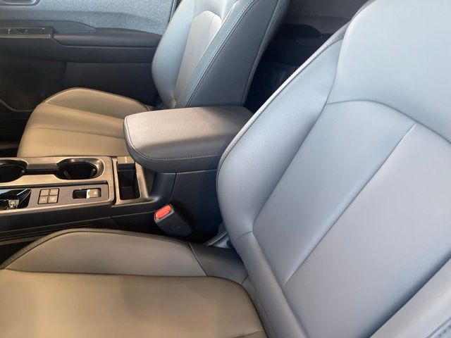 2026 Subaru Outback Premium - Photo 23