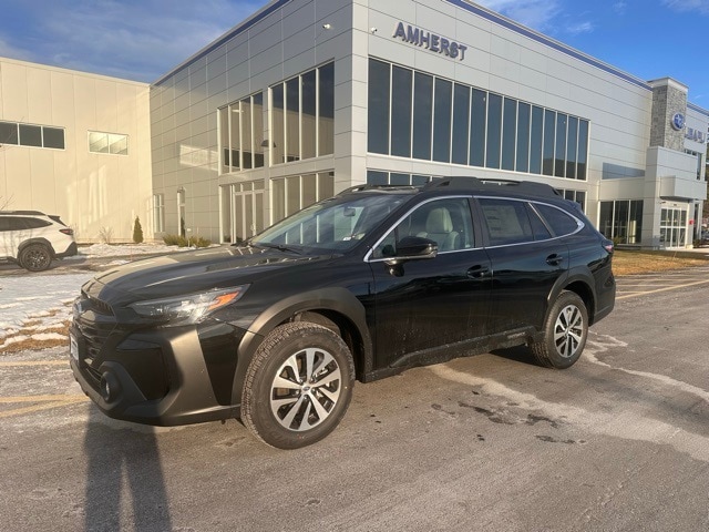 2025 Subaru Outback Premium's photo