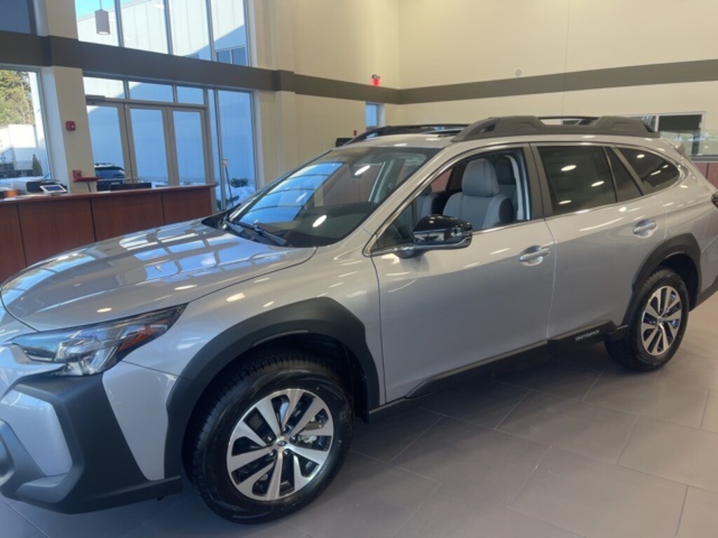 New 2025 Subaru Outback Premium SUV