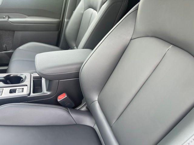 2026 Subaru Outback Premium - Photo 16