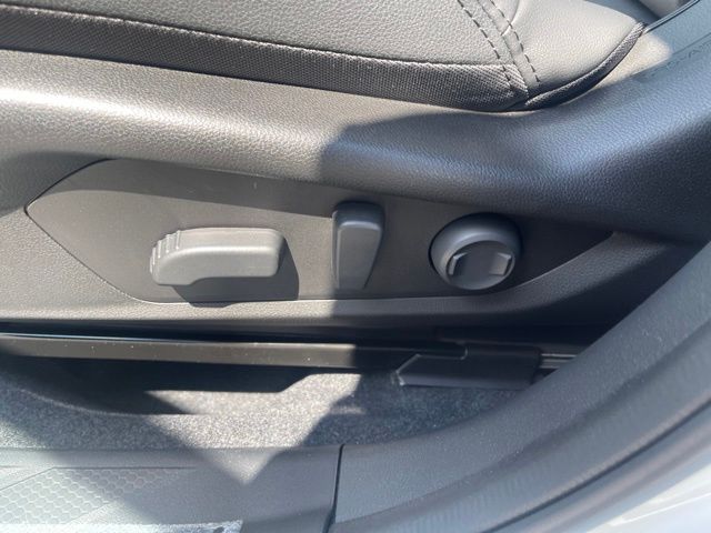 2026 Subaru Outback Premium - Photo 14