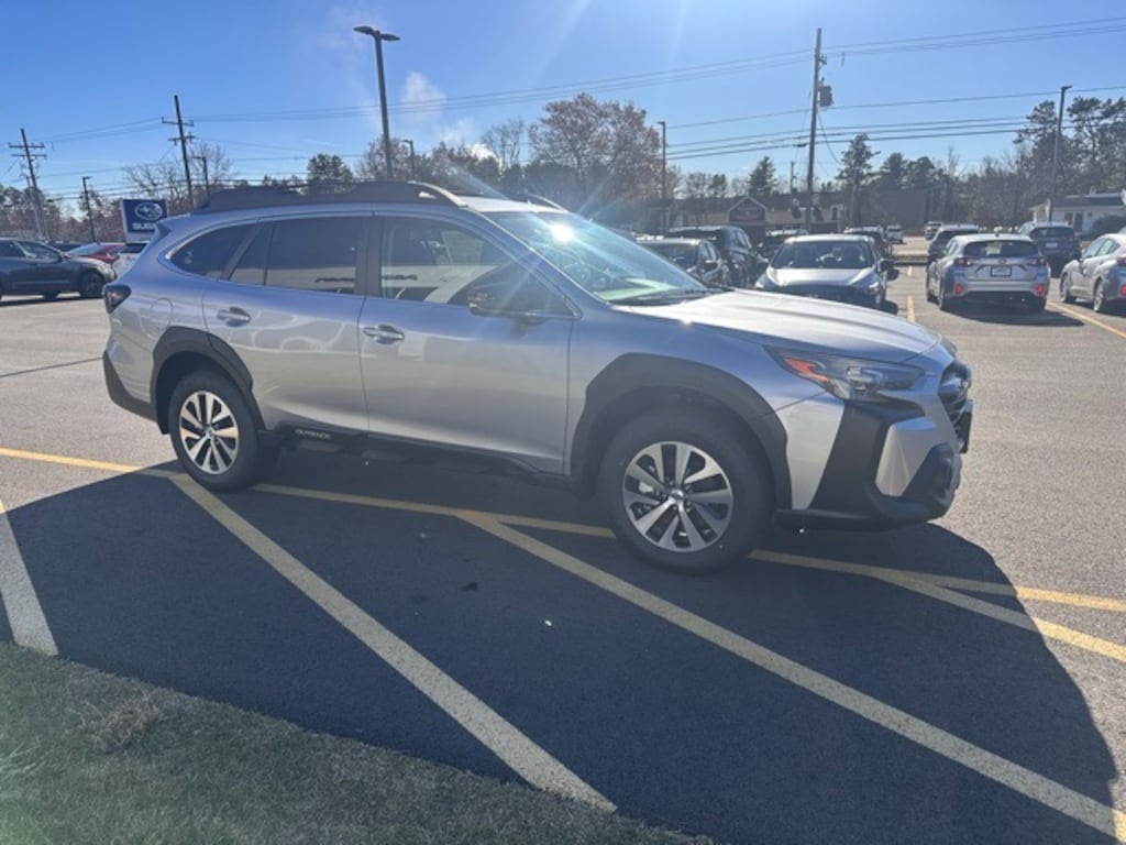New 2025 Subaru Outback Premium SUV