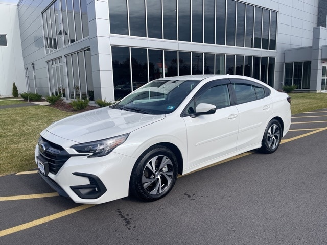 2025 Subaru Legacy Premium's photo