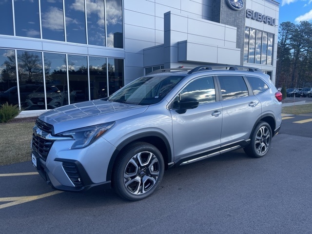 2026 Subaru Ascent Limited's photo