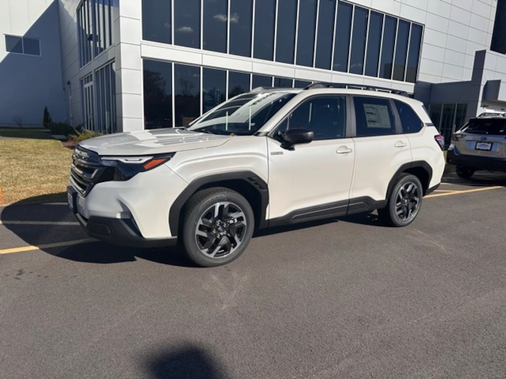 Used 2025 Subaru Forester Hybrid Premium SUV