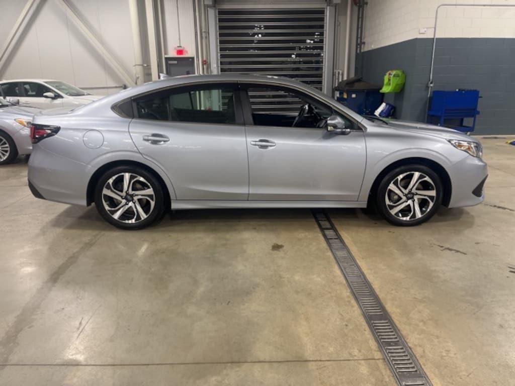 Used 2022 Subaru Legacy Limited Sedan