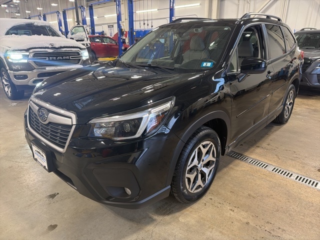 2021 Subaru Forester Premium's photo
