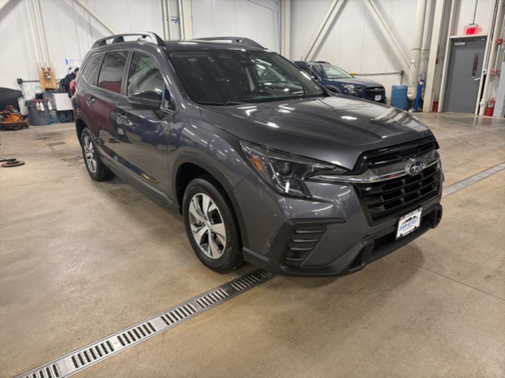 Used 2023 Subaru Ascent Premium SUV