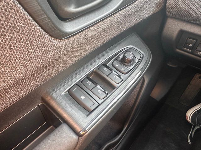 2026 Subaru Outback Premium - Photo 18