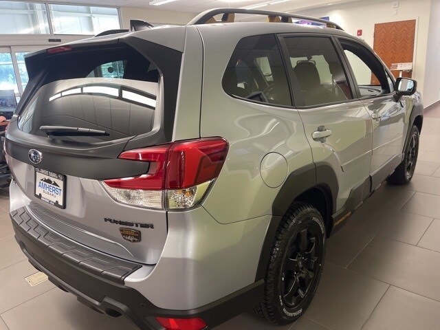 2025 Subaru Forester Wilderness photo 3