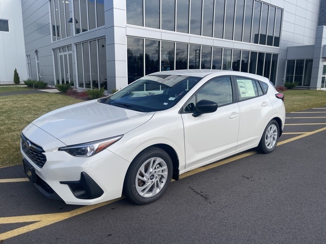 2025 Subaru Impreza Base's photo