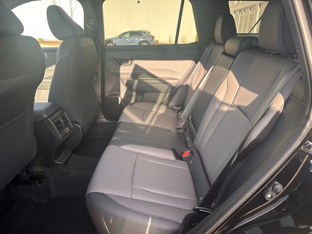 2026 Subaru Outback Premium - Photo 27