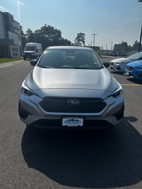 2025 Subaru Impreza Base photo 2