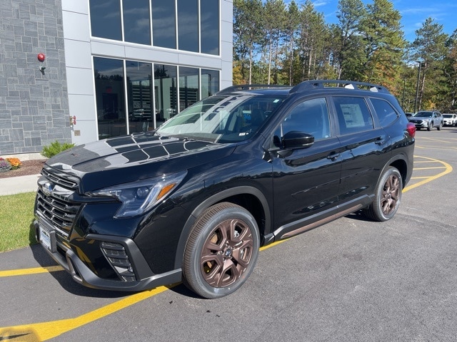 2025 Subaru Ascent Bronze Edition's photo