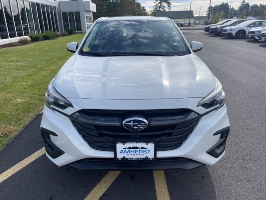 New 2025 Subaru Legacy Limited Sedan