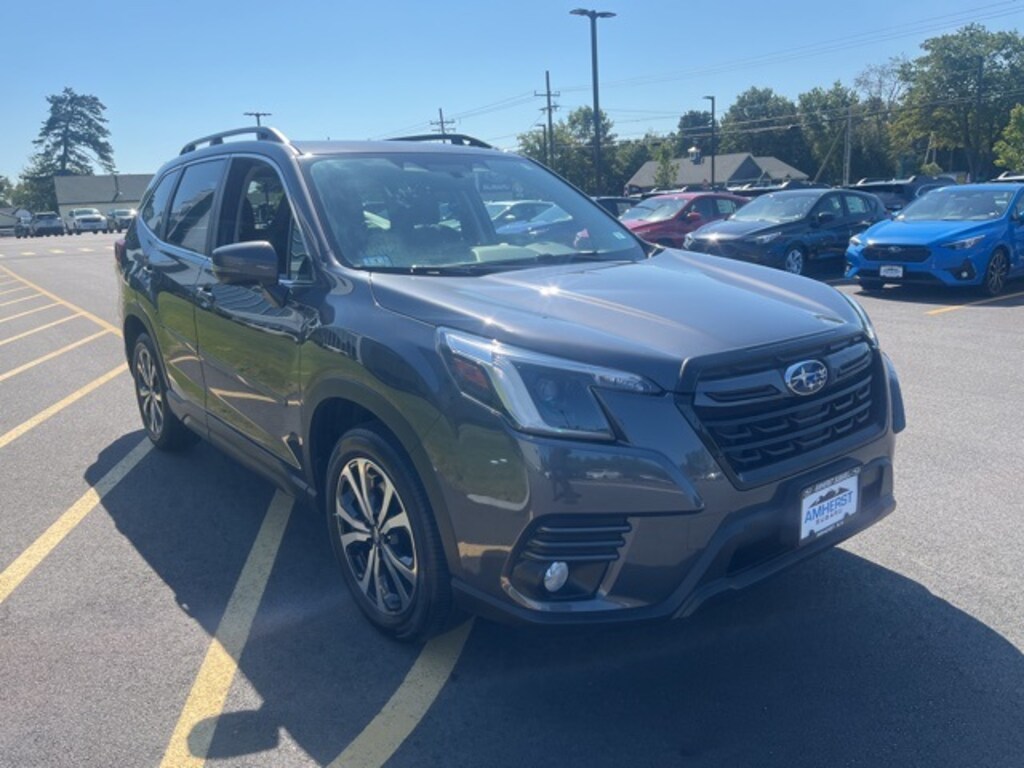 Used 2023 Subaru Forester Limited SUV