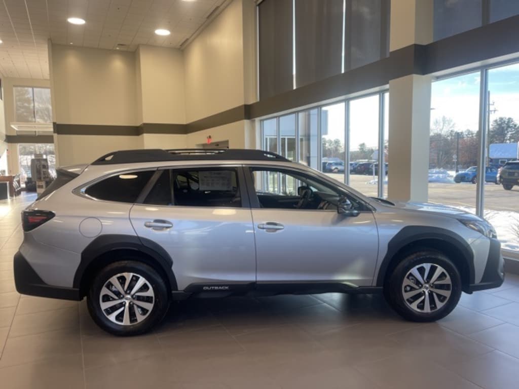 New 2025 Subaru Outback Premium SUV