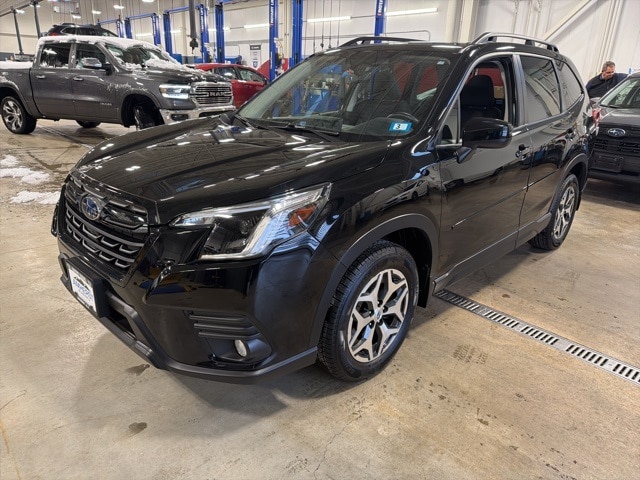 2023 Subaru Forester Premium's photo