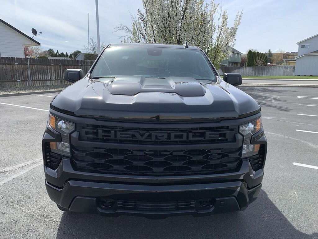 Used 2022 Chevrolet Silverado 1500 Custom Trail Boss Truck Crew Cab